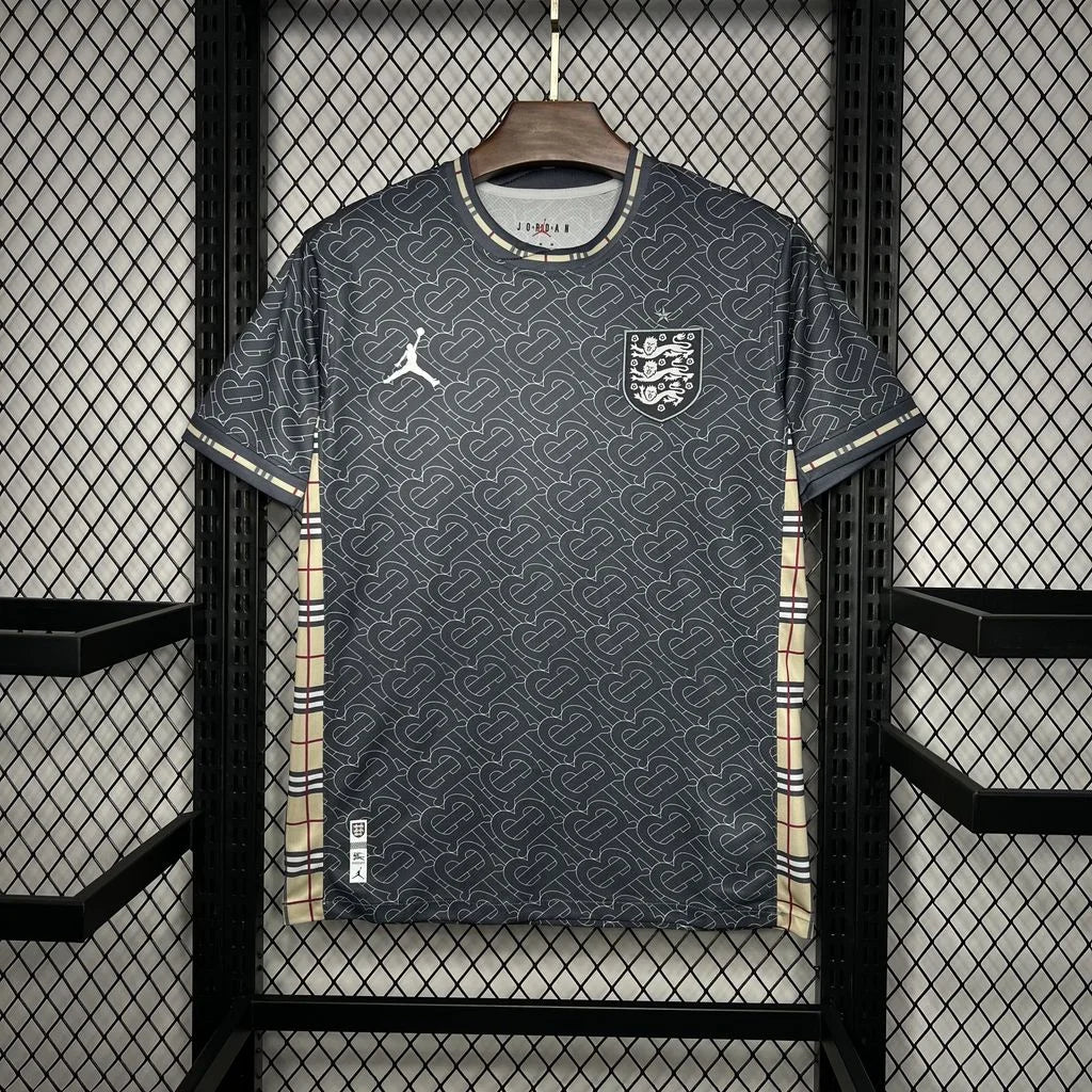 Burberry 2024-2025 England Konzept-Fußballtrikot