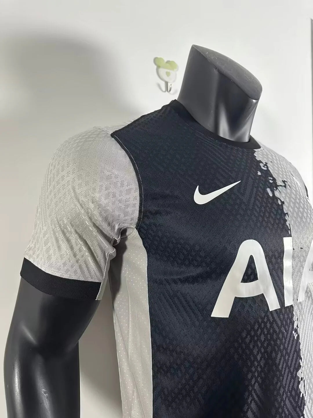 Tottenham ÉDITION BLACK DUO