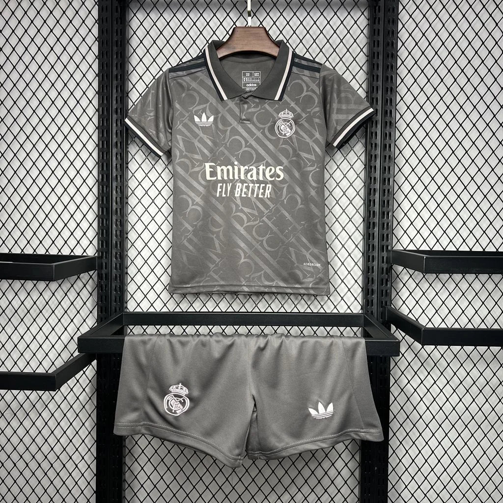 Real Madrid Kindertrikot