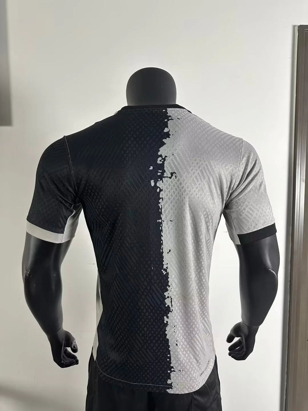 Tottenham ÉDITION BLACK DUO
